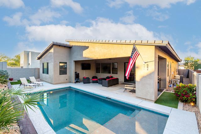 1115 E PASEO Way, Phoenix, AZ 85042