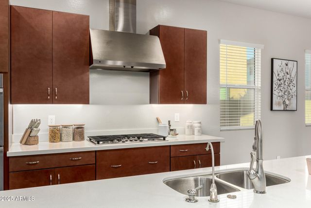 1115 E PASEO Way, Phoenix, AZ 85042