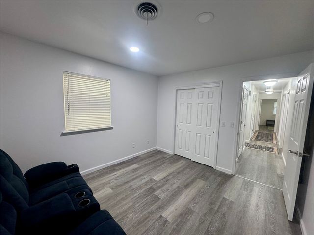 123 Cumberland Avenue, Russellville, AR 72801