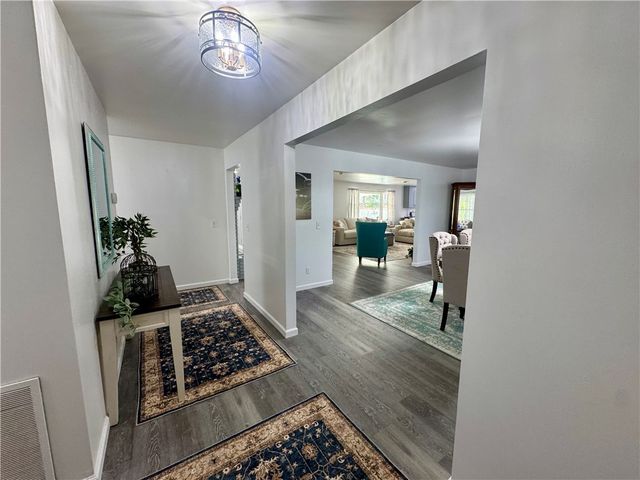 123 Cumberland Avenue, Russellville, AR 72801