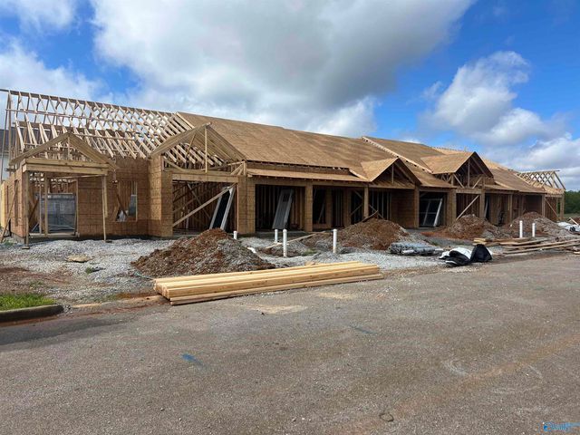 26428 Breakers Circle, Athens, AL 35613