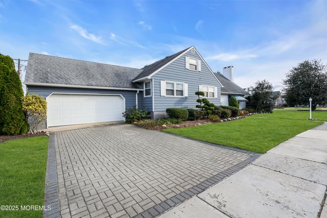 417 Brooklyn Boulevard, Sea Girt, NJ 08750