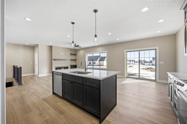 305 SW 16th Street, Ankeny, IA 50023