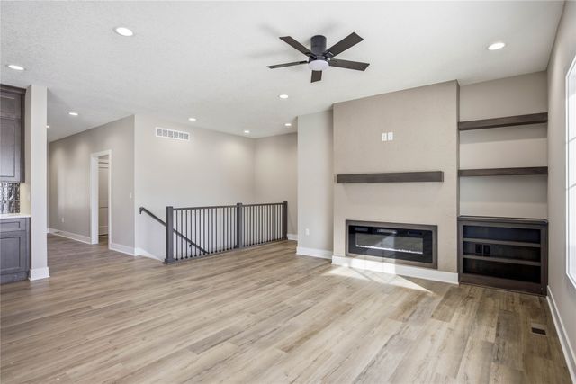 305 SW 16th Street, Ankeny, IA 50023