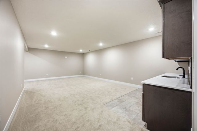 305 SW 16th Street, Ankeny, IA 50023