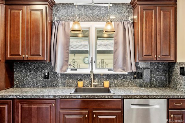 2625 S Peoria Street, Aurora, CO 80014