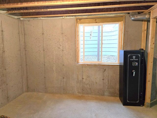 2135 Shopiere Road, Beloit, WI 53511