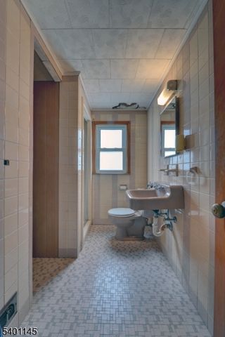 186 Sherwood Ave, Paterson City, NJ 07502