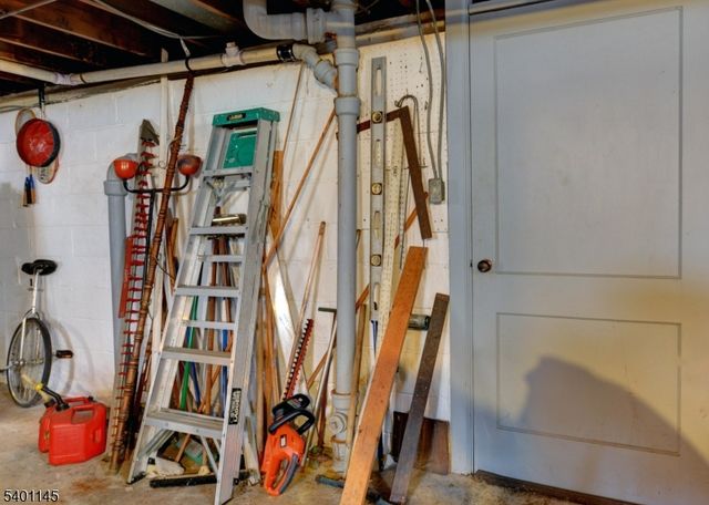 186 Sherwood Ave, Paterson City, NJ 07502