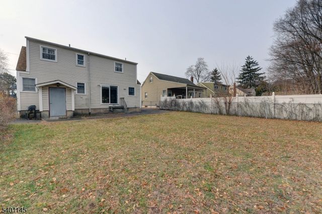 186 Sherwood Ave, Paterson City, NJ 07502