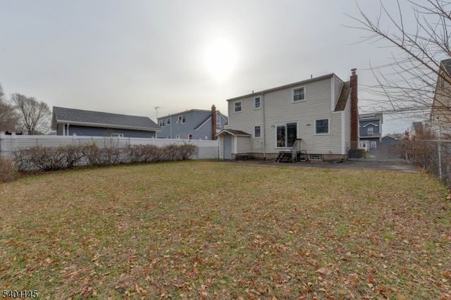 186 Sherwood Ave, Paterson City, NJ 07502