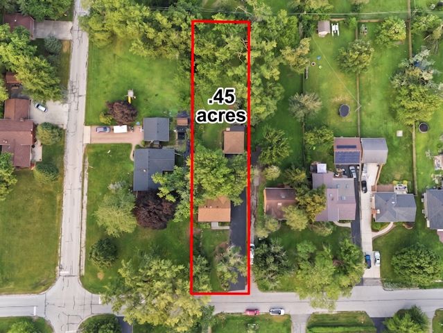 5905 Lee Avenue, Downers Grove, IL 60516