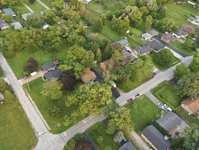 5905 Lee Avenue, Downers Grove, IL 60516