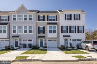 28 SAND HILLS DRIVE, Williamstown, NJ 08094