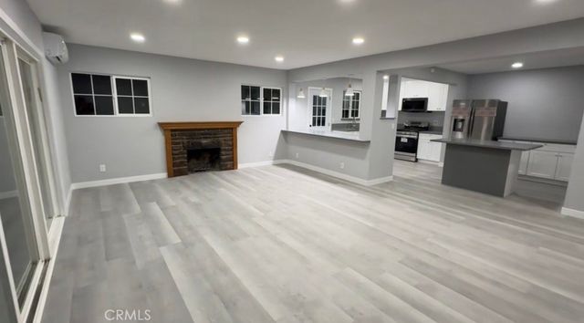 1748 S NORFOLK LN, Anaheim, CA 92802