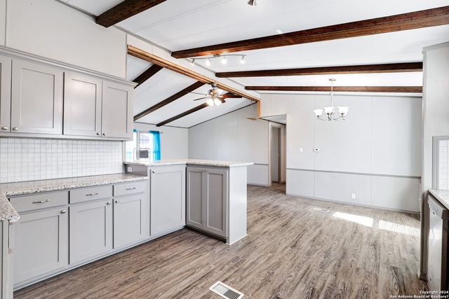 18066 La Gloria Rd, Elmendorf, TX 78112