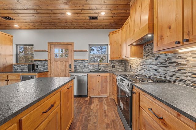 517 NC 6065, Jasper, AR 72641