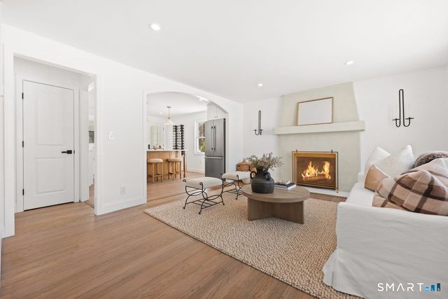 424 Waverly Road, Shelton, CT 06484