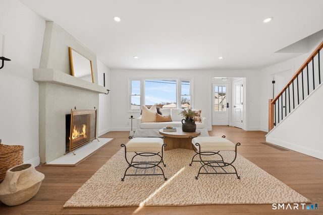 424 Waverly Road, Shelton, CT 06484