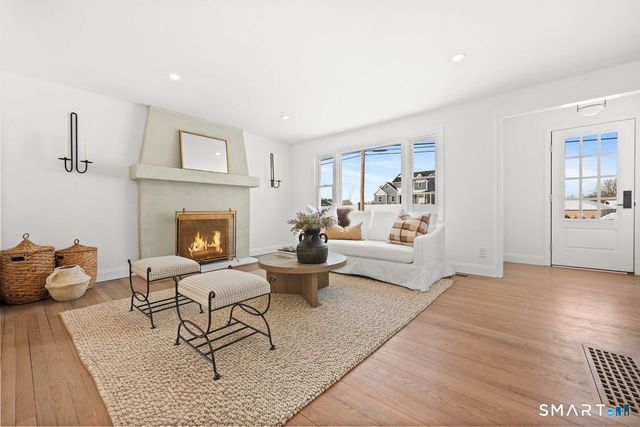 424 Waverly Road, Shelton, CT 06484