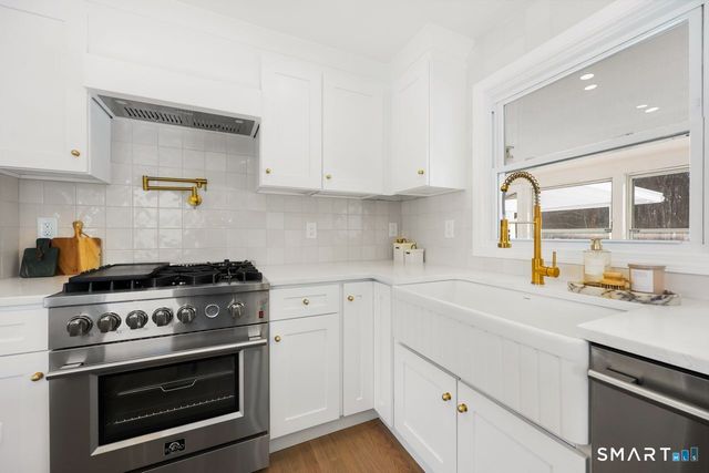 424 Waverly Road, Shelton, CT 06484