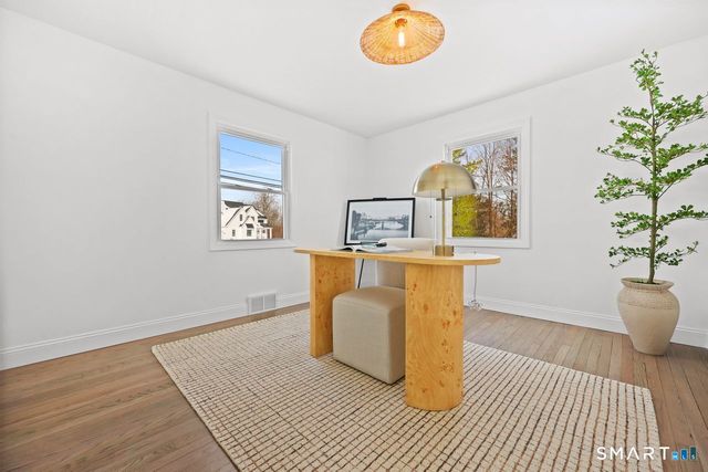 424 Waverly Road, Shelton, CT 06484