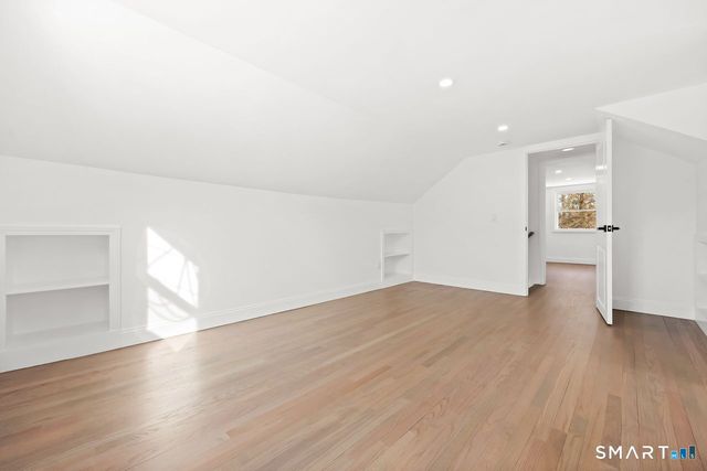 424 Waverly Road, Shelton, CT 06484