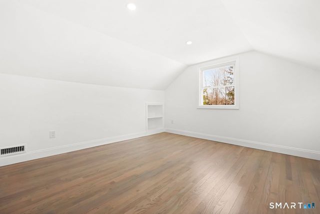 424 Waverly Road, Shelton, CT 06484