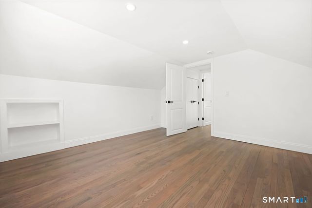 424 Waverly Road, Shelton, CT 06484