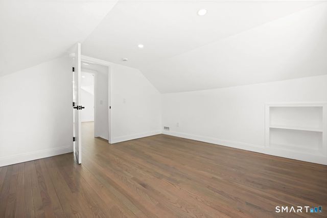 424 Waverly Road, Shelton, CT 06484