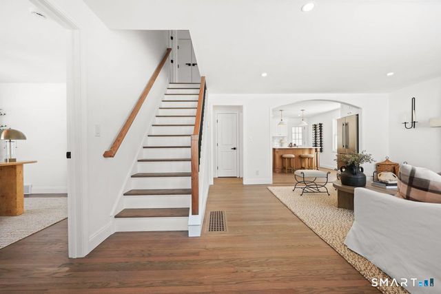 424 Waverly Road, Shelton, CT 06484