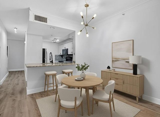 2032 Alta Meadows Ln, Delray Beach, FL 33444