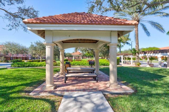 2032 Alta Meadows Ln, Delray Beach, FL 33444