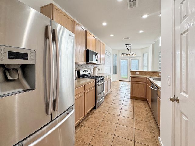 3007 Acacia Fair Lane, Fresno, TX 77545