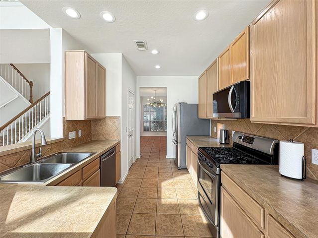 3007 Acacia Fair Lane, Fresno, TX 77545