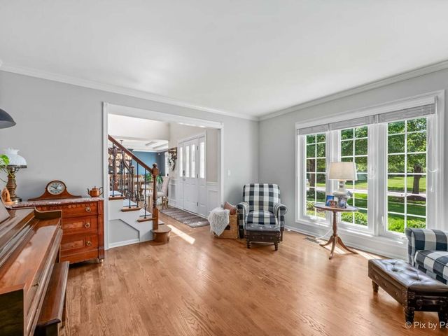 508 Twin Elms Lane, Batavia, IL 60510