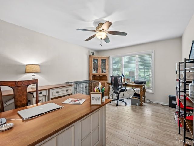 508 Twin Elms Lane, Batavia, IL 60510