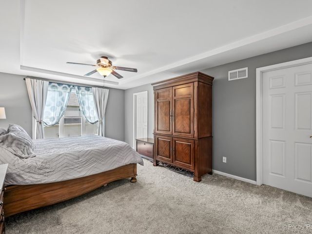 508 Twin Elms Lane, Batavia, IL 60510