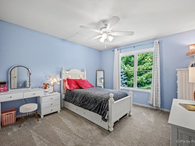 508 Twin Elms Lane, Batavia, IL 60510