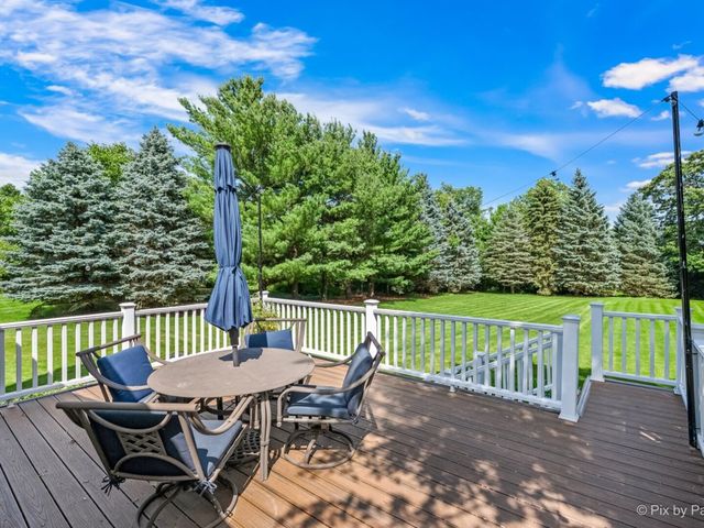 508 Twin Elms Lane, Batavia, IL 60510