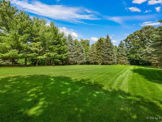508 Twin Elms Lane, Batavia, IL 60510