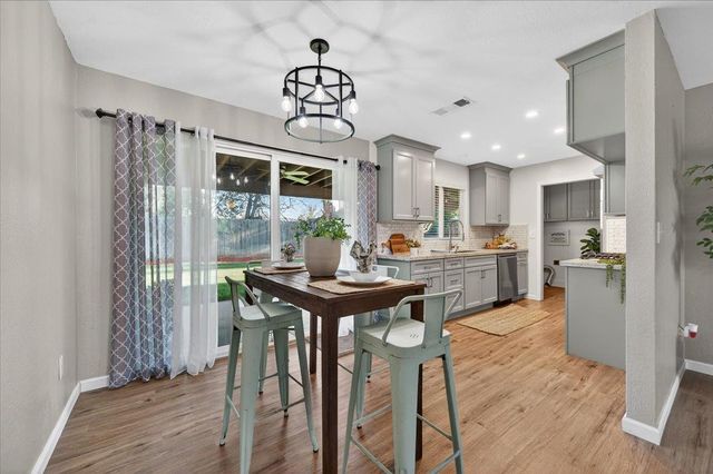 1235 W Dyer, Fresno, CA 93711