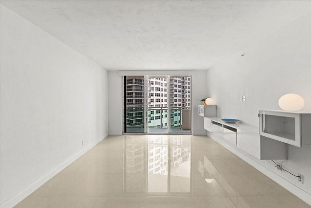 3001 S Ocean Drive 647, Hollywood, FL 33019