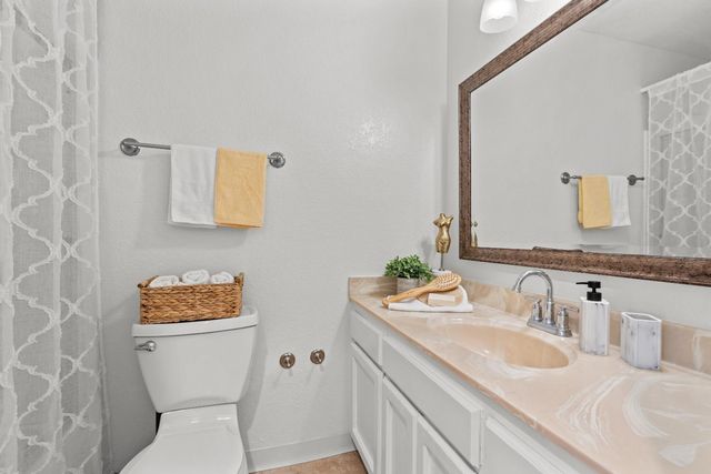 2640 LINCOLN BLVD, Tracy, CA 95376