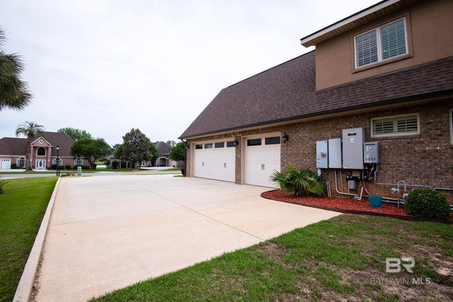 9357 Lakeview Drive, Foley, AL 36535
