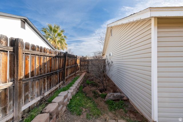 575 N 1590 W, St. George, UT 84770