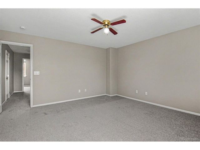 8150 S Mobile Way, Englewood, CO 80112