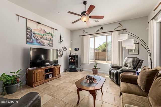 5703 W HEDGEHOG Place, Phoenix, AZ 85083