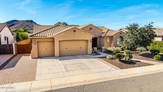 5703 W HEDGEHOG Place, Phoenix, AZ 85083