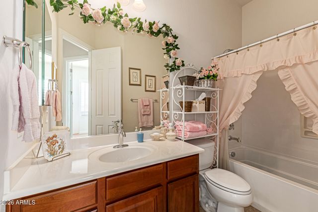 5703 W HEDGEHOG Place, Phoenix, AZ 85083